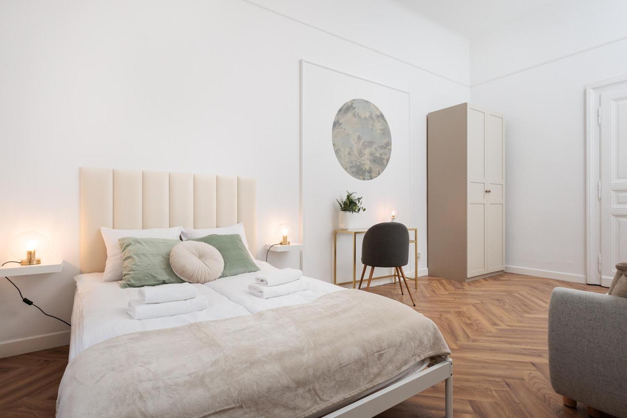 Krupnicza Modern Old Town Apartments - By Upstairs كراكوفيا المظهر الخارجي الصورة