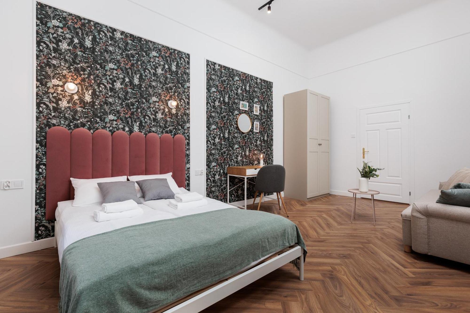 Krupnicza Modern Old Town Apartments - By Upstairs كراكوفيا المظهر الخارجي الصورة